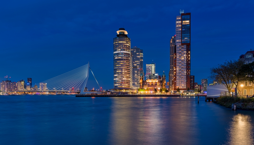Rotterdam, avondfotografie, top 2018, blue hour, Sony A7III