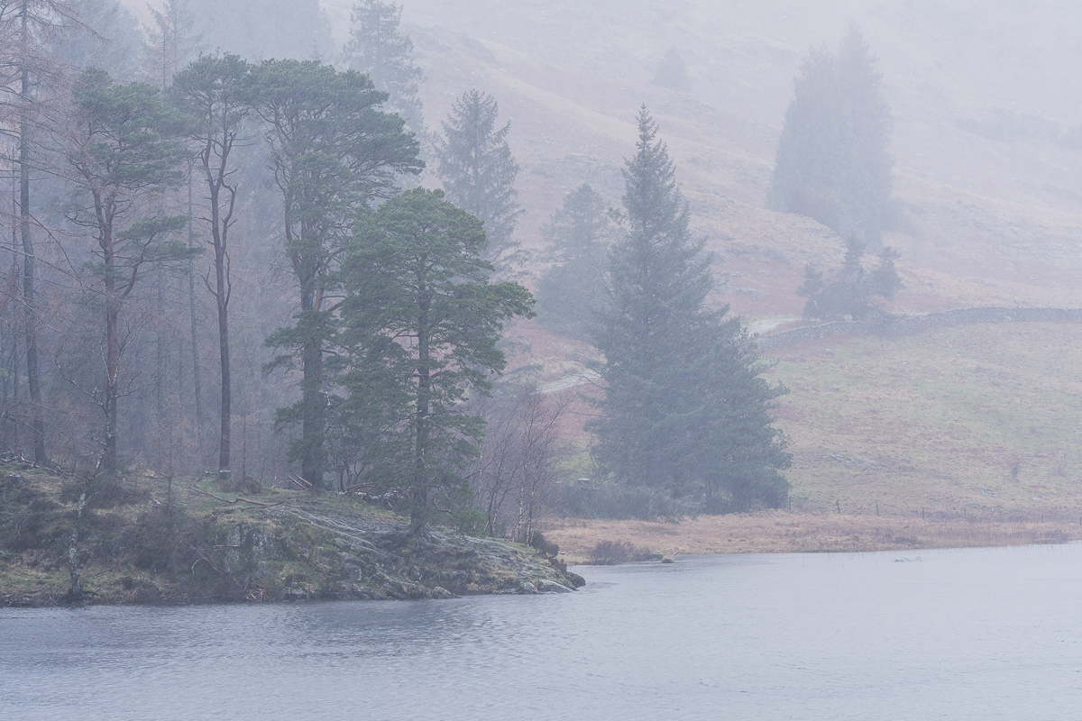 Blea Tarn, Lake District, in de regen